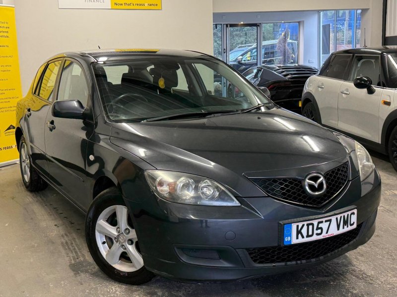 MAZDA MAZDA3