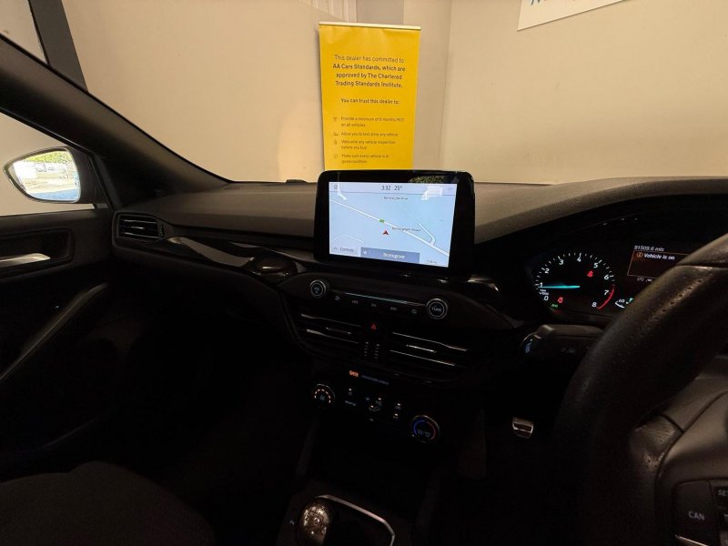 FORD FOCUS