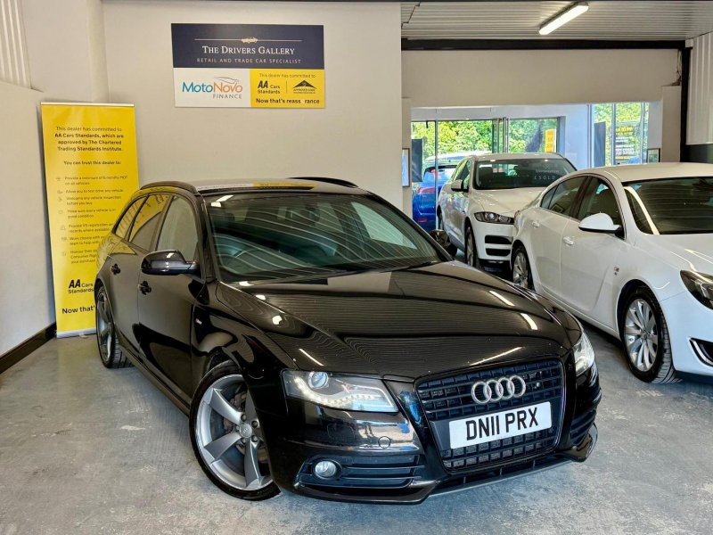 AUDI A4 AVANT