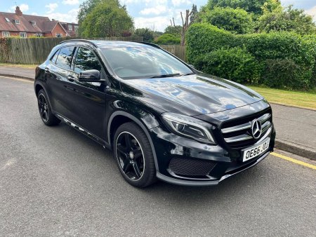 MERCEDES-BENZ