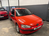 PEUGEOT 106
